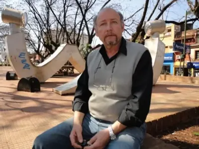 VIDEO | La impactante historia de un hombre que heredó 35 millones de dólares