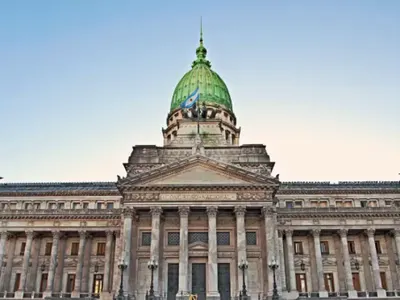 Congreso al rojo vivo: la oposición cree tener el número para frenar la sádica motosierra del prescindente Milei