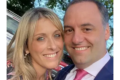 La Justicia abrió una investigación por los viajes de Manuel Adorni a Nueva York y Punta del Este