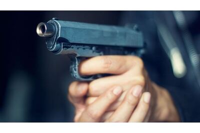 Un policía mató de un tiro a Manchitas, la perra cuidada por vecinos de Floresta, y fue apartado