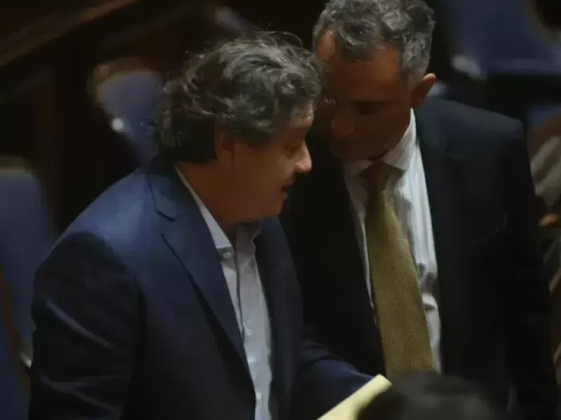 Escándalo libertario: denuncian a Pareja y Kikuchi por "vender" candidaturas en Buenos Aires