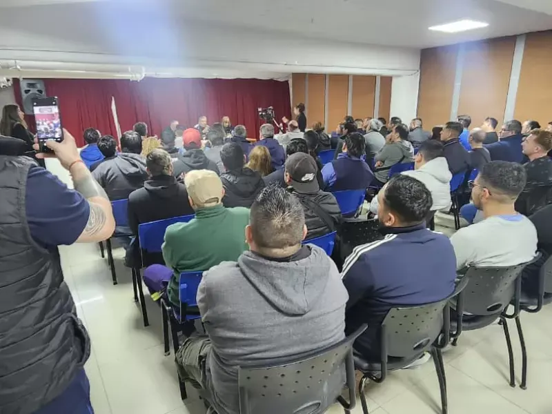 Ledesma encabezó encuentro con delegados de La Matanza y convocó a militar activamente para Fuerza Patria
