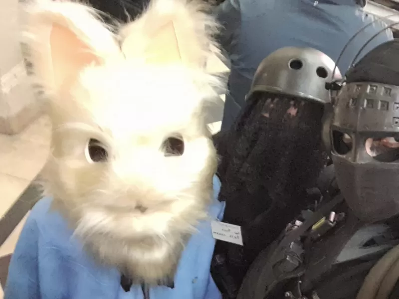 Renata Villarreal, la joven platense que inventó un gaucho furry y causa sorpresa en el mundo del cosplay