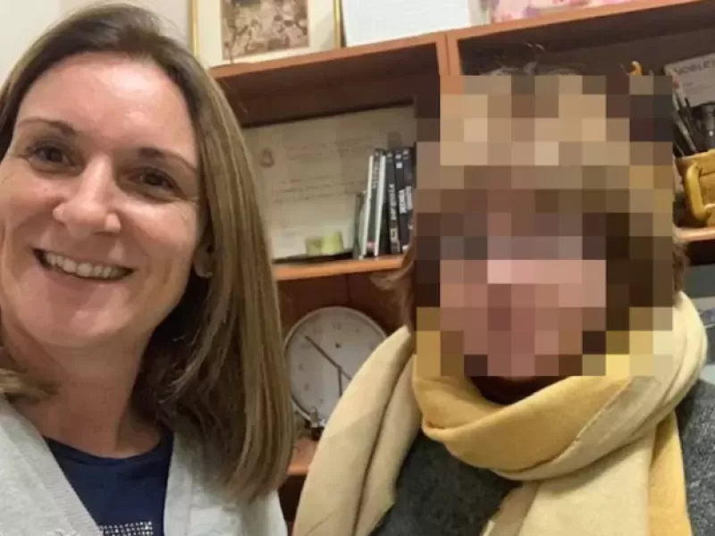Facturas truchas y sueldo del Estado: la contadora detenida por estafa también cobraba como asesora en la Legislatura