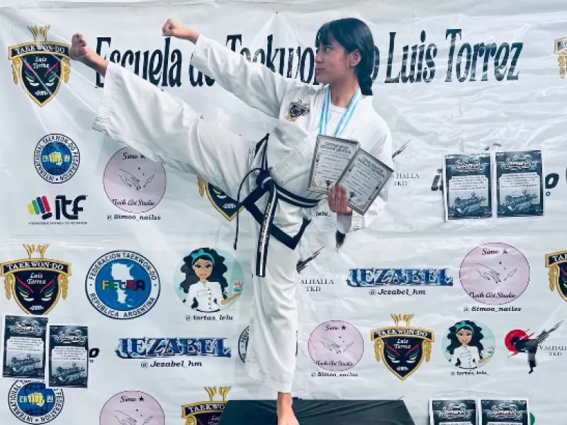 Con apenas 15 a&ntilde;os, Simona Trejo ya deja en alto el nombre de La Plata y de Argentina en el taekwondo