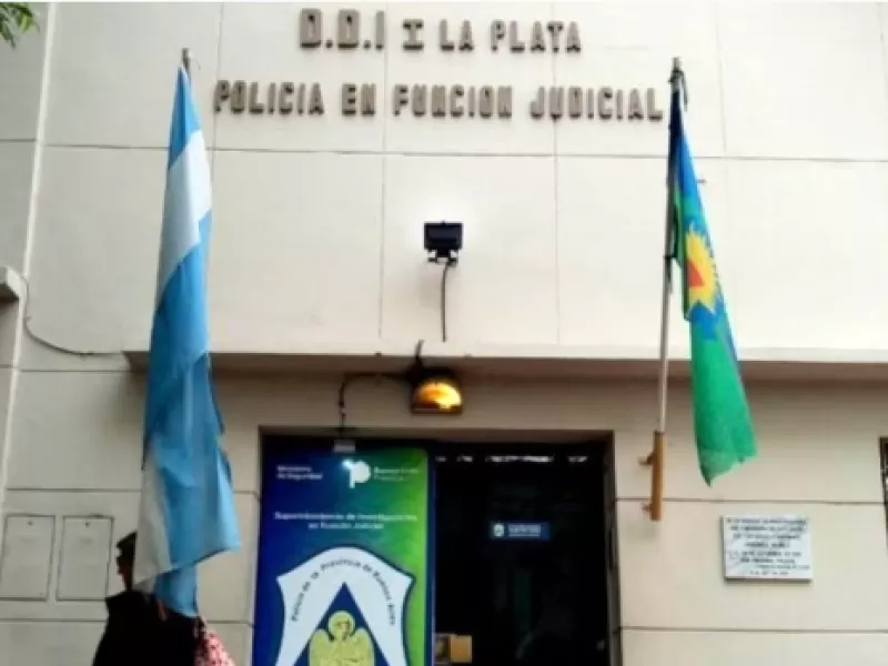 Entró a una web de servicios sexuales y ahora vive una pesadilla: le sacaron más de un millón de pesos