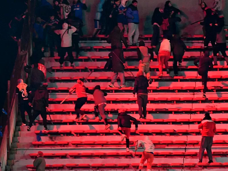 Conmebol elimin&oacute; a Independiente de la Copa Sudamericana tras los incidentes: Universidad de Chile avanza a cuartos de final