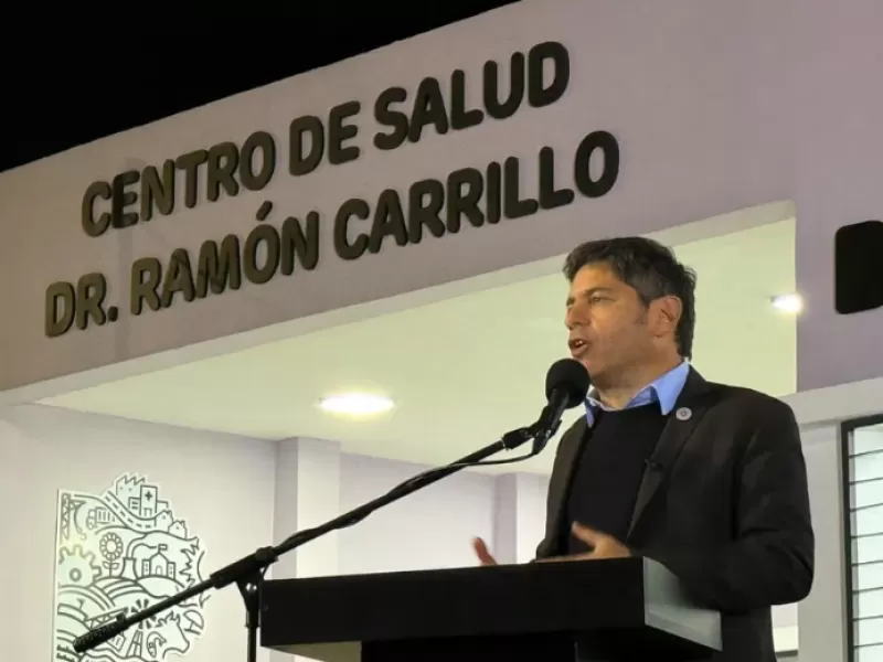 Axel Kicillof: "Milei nos roba recursos para d&aacute;rselos a los bancos, a la timba y a sus amigos"