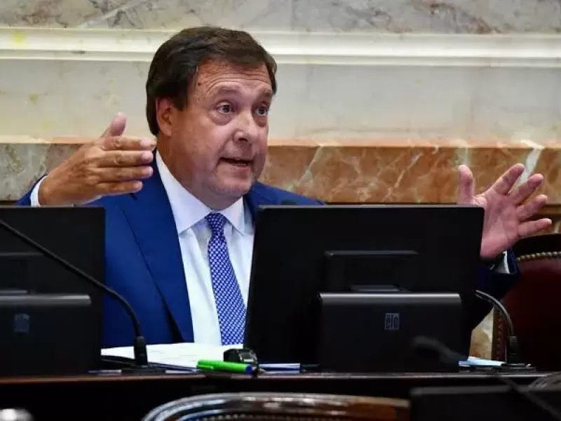 Esc&aacute;ndalo en R&iacute;o Negro: Allanaron la casa del gobernador Weretilneck y la bomba ya no tiene friego