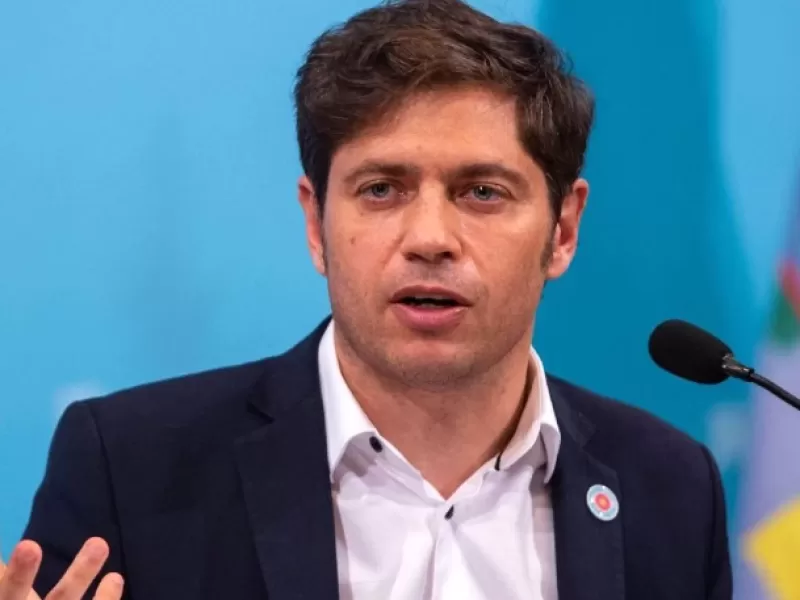 Axel Kicillof destinará más de 8 mil millones de pesos a la compra de pan dulces y turrones para beneficiarios de planes sociales