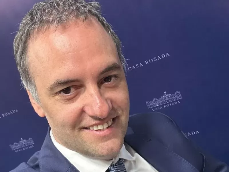 Manuel Adorni explic&oacute; su patrimonio tras presentar su declaraci&oacute;n jurada: &ldquo;Con mi mujer ganamos US$300 mil en criptomonedas&rdquo;