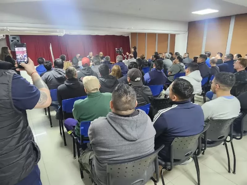 Ledesma encabezó encuentro con delegados de La Matanza y convocó a militar activamente para Fuerza Patria