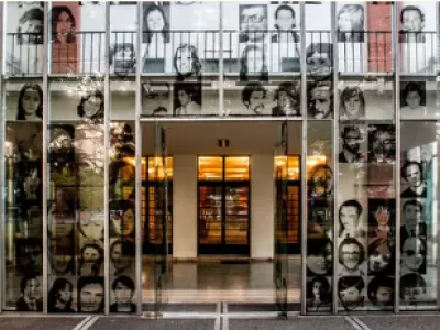 El gobierno de Milei desfinancia la b&uacute;squeda de beb&eacute;s apropiados durante la Dictadura