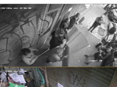 VIDEO | La Justicia investiga los destrozos y amenazas durante una protesta frente a la Caja de Odont&oacute;logos en La Plata