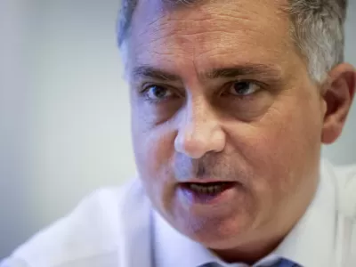 Esto no tiene mucho de liberal libertario: Sebasti&aacute;n Pareja y 20 a&ntilde;os viviendo del Estado