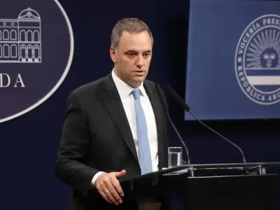 La Justicia investiga el viaje de Adorni a Punta del Este y ordena seguir la ruta del dinero