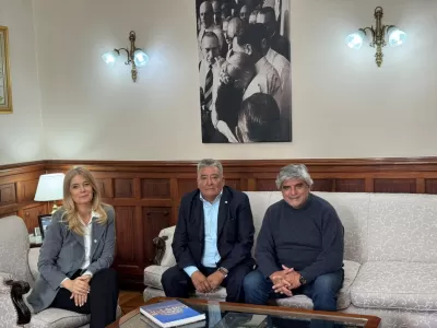 Rubén Ledesma se reunió con Magario y Correa por la homologación del acuerdo paritario de comercio