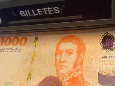 Golpe al bolsillo: los salarios volvieron a perder contra la inflaci&oacute;n y crece la preocupaci&oacute;n