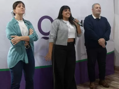 Quilmes: el municipio anunci&oacute; a los vecinos del barrio Santos Vega la construcci&oacute;n de 20 nuevas cuadras de asfalto