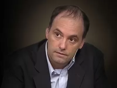 Manuel Adorni, al borde de la salida: Javier Milei define este fin de semana el cambio m&aacute;s delicado del Gobierno
