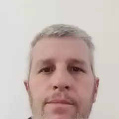 R&iacute;o Negro: "Weretilneck, la plata no falta: sobra para tu poncho y falta para los pibes"