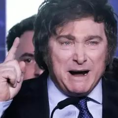 Otro mensaje nocturno de Javier Milei sobre la econom&iacute;a: "Es falso que estemos mal"