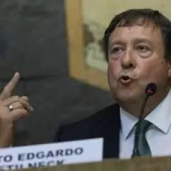 Río Negro: las sombras que rodean al gobernador Weretilneck y su presunta relación con el narcotraficante Fred Machado